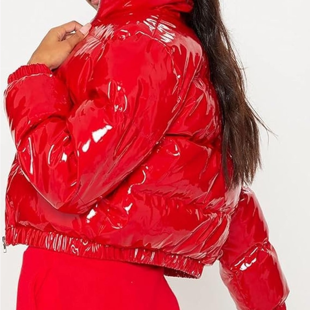 Uaneo Women's Cropped Puffer Jacket Winter Shiny Zip Up Short Bubble Puffy Coats